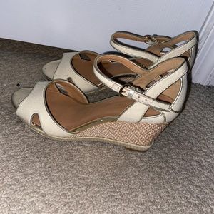 nine west espadrille wedges